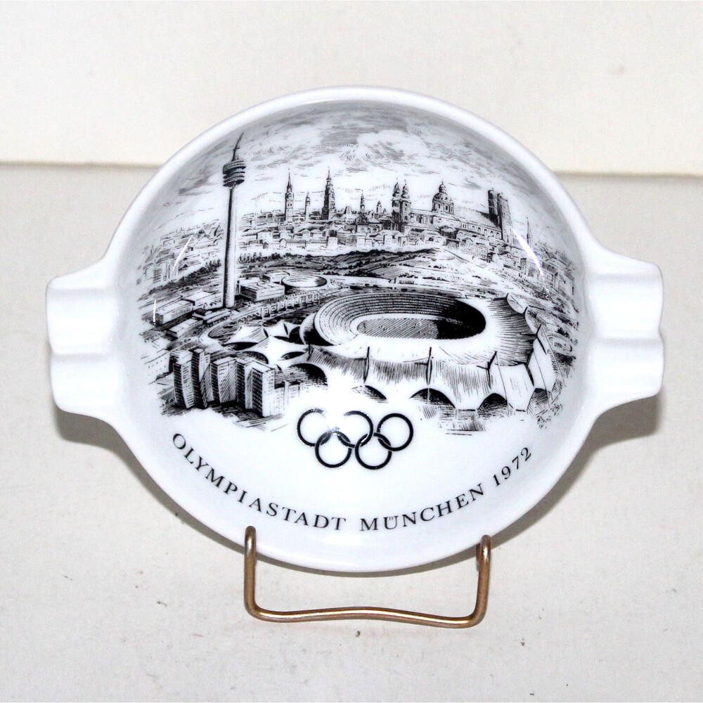 Vintage Munich Olympics 1972 Kaiser Porcelain Germany ashtray dish bowl white